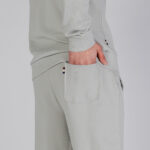 Pantaloni sportivi Aquascutum ACTIVE SMALL LOGO TRACK PANTS Grigio - Foto 4