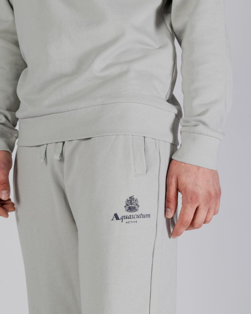 Pantaloni sportivi Aquascutum ACTIVE SMALL LOGO TRACK PANTS Grigio - Foto 5