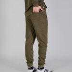 Pantaloni sportivi Aquascutum ACTIVE SMALL LOGO TRACK PANTS Verde Oliva - Foto 3