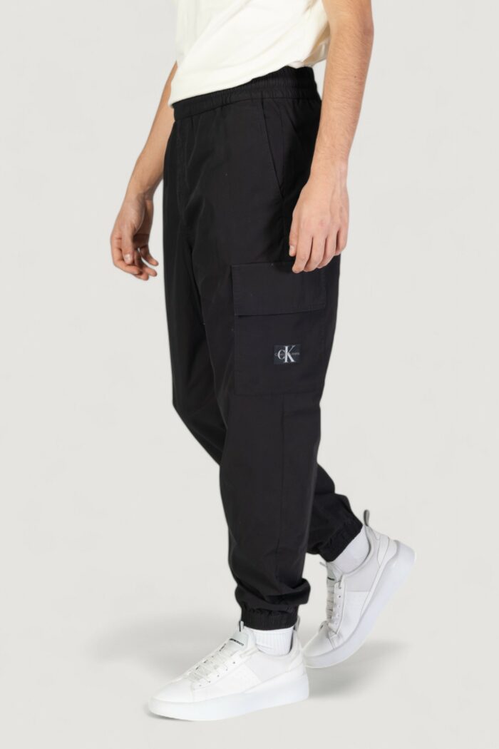 Pantaloni sportivi Calvin Klein COTTON POPLIN UTILITY Nero