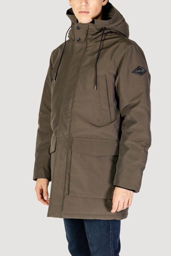 Parka Replay RECYCLED THREE LAYERS NYLON POLY Verde Oliva – M8404 .000.83776R