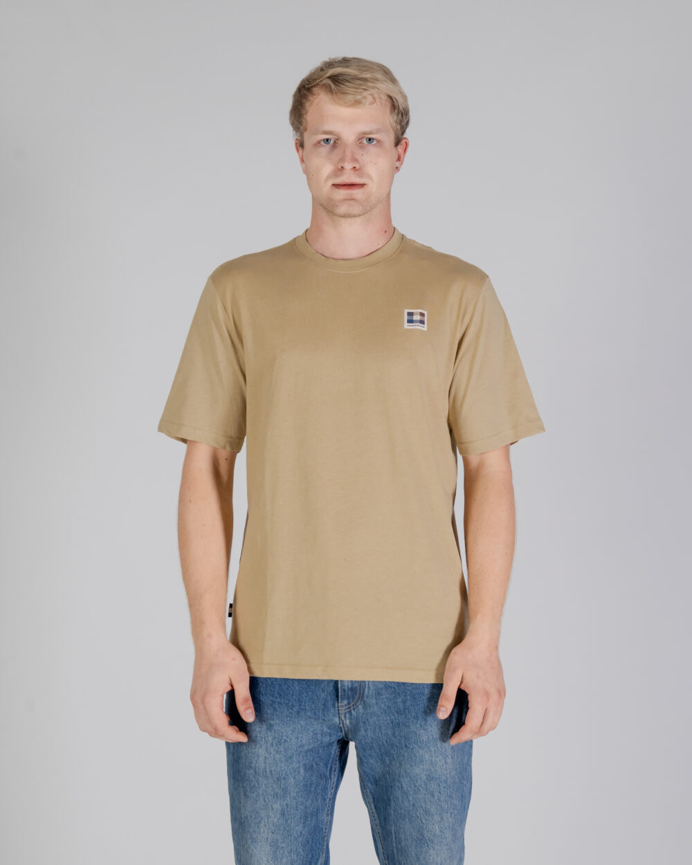 T-shirt Aquascutum ACTIVE CLUB CHECK PATCH T-SHIRT Beige - Foto 1