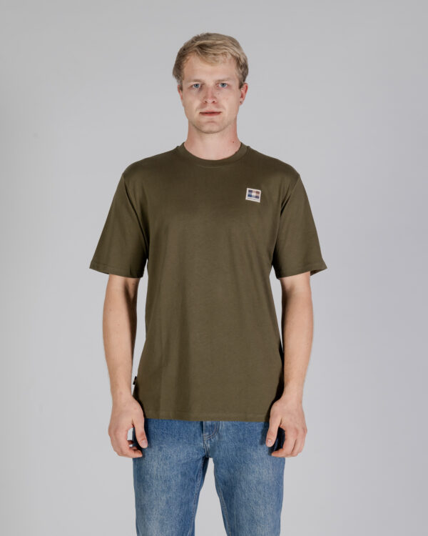 T-shirt Aquascutum ACTIVE CLUB CHECK PATCH T-SHIRT Verde Oliva - Foto 1