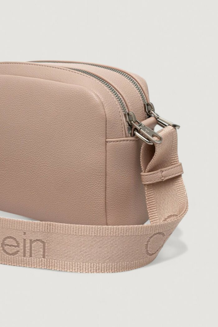 Borsa Calvin Klein ULTRALIGHT CAMERA BAG21 PU Rosa