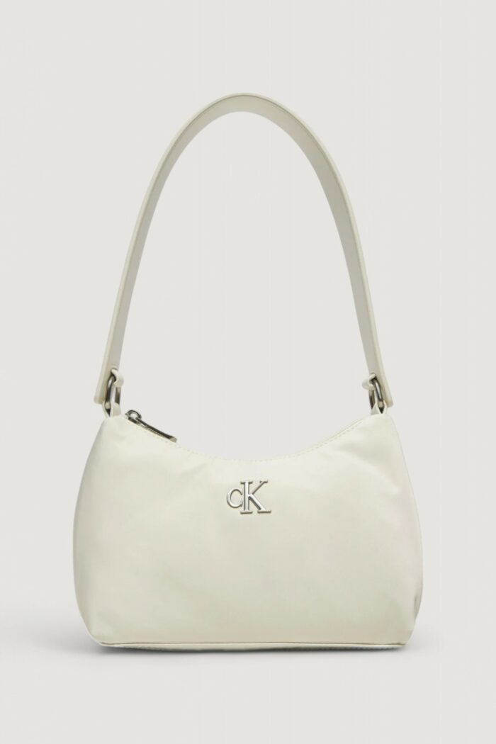 Borsa Calvin Klein SLEEK NYLON SHOULDERBAG Bianco