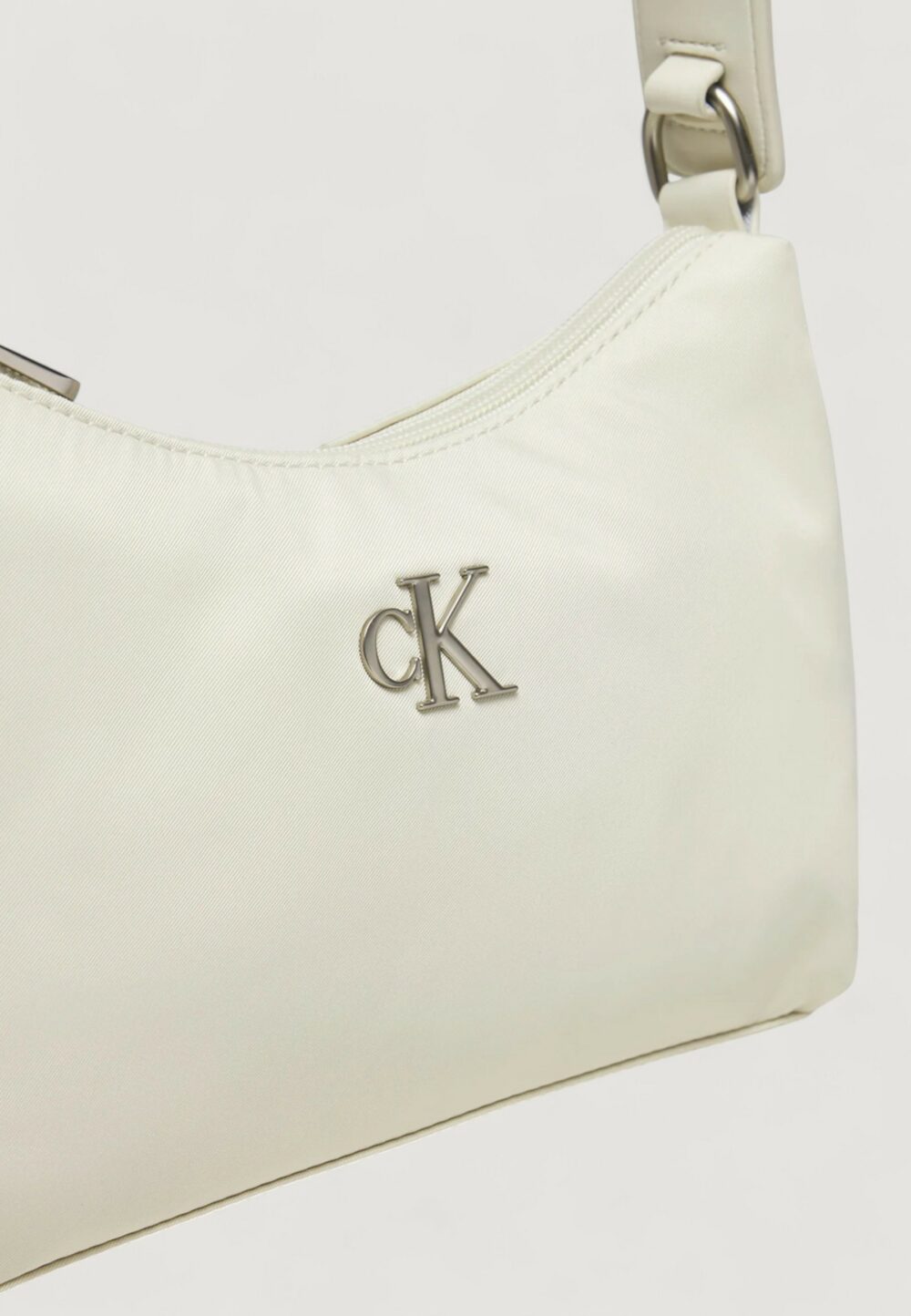 Borsa Calvin Klein Jeans SLEEK NYLON SHOULDERBAG Bianco - Foto 2