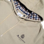 Felpa con cappuccio Aquascutum ACTIVE SMALL LOGO HOODIE Beige - Foto 3