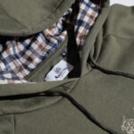 Felpa con cappuccio Aquascutum ACTIVE BIG LOGO RAGLAN HOODIE Verde Oliva - Foto 3