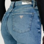 Jeans bootcut Guess SEXY FLARE Denim chiaro - Foto 5