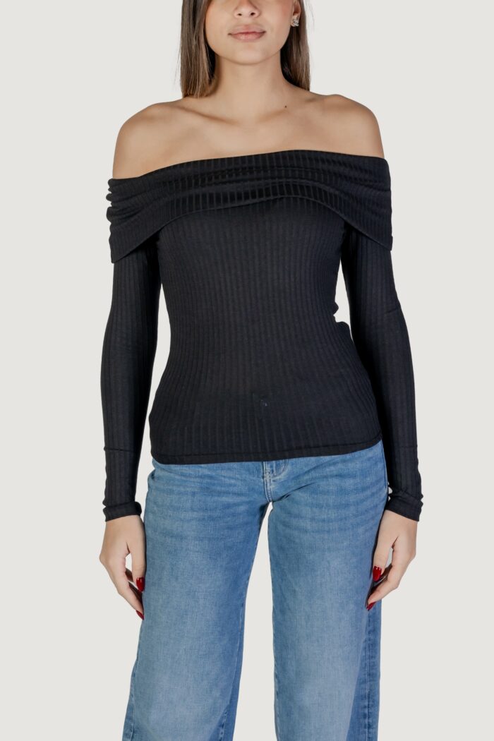 Maglia Jacqueline De Yong JDYFRANSISKA L/S OFFSHOULDER TOP JRS EXP Nero