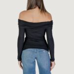 Maglia Jacqueline de Yong JDYFRANSISKA L/S OFFSHOULDER TOP JRS EXP Nero - Foto 4