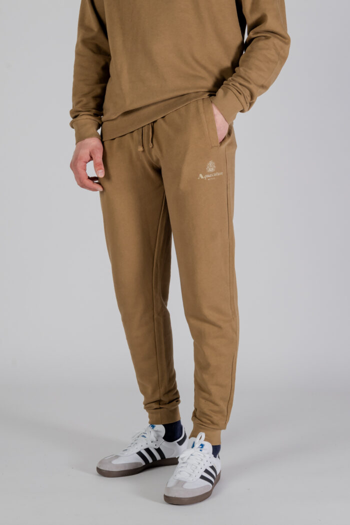 Pantaloni sportivi Aquascutum ACTIVE SMALL LOGO TRACK PANTS Beige scuro