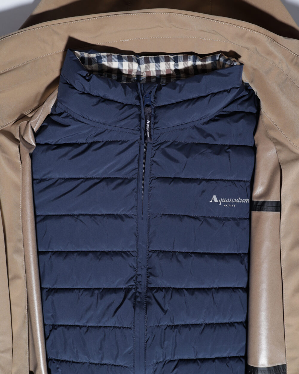 Parka Aquascutum HYDRO 3-WAY ACTIVE PARKA Beige scuro - Foto 4