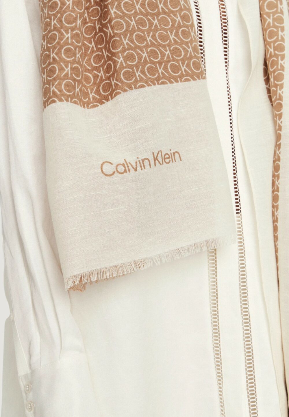 Pashmina Calvin Klein GEO MINIMAL LOGO LINEN STOLE Beige - Foto 4