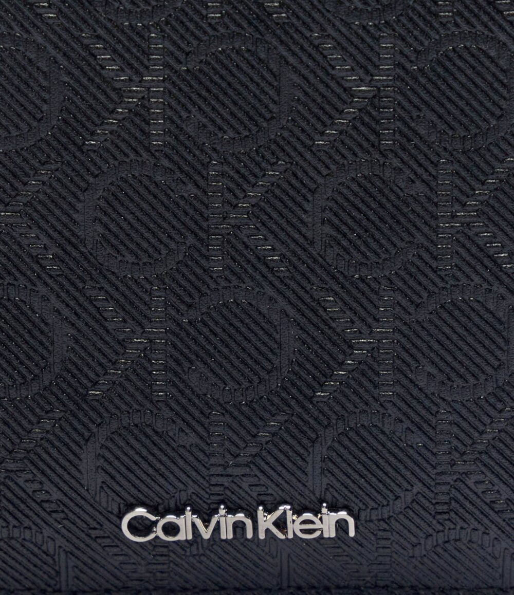 Portafoglio con portamonete Calvin Klein CK MUST MONO BIFOLD 7CC W/COI Nero - Foto 5