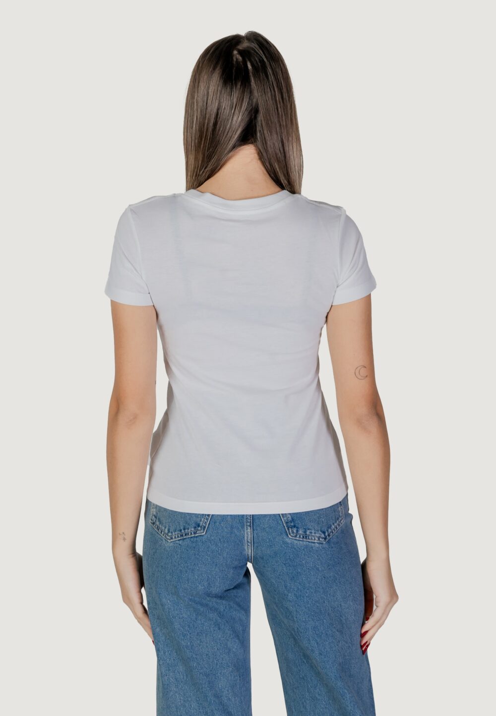 T-shirt Calvin Klein Jeans INSTITUTIONAL GRAPHIC Bianco - Foto 4