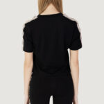 T-shirt Guess Active BRITNEY CROP TEE Nero - Foto 5