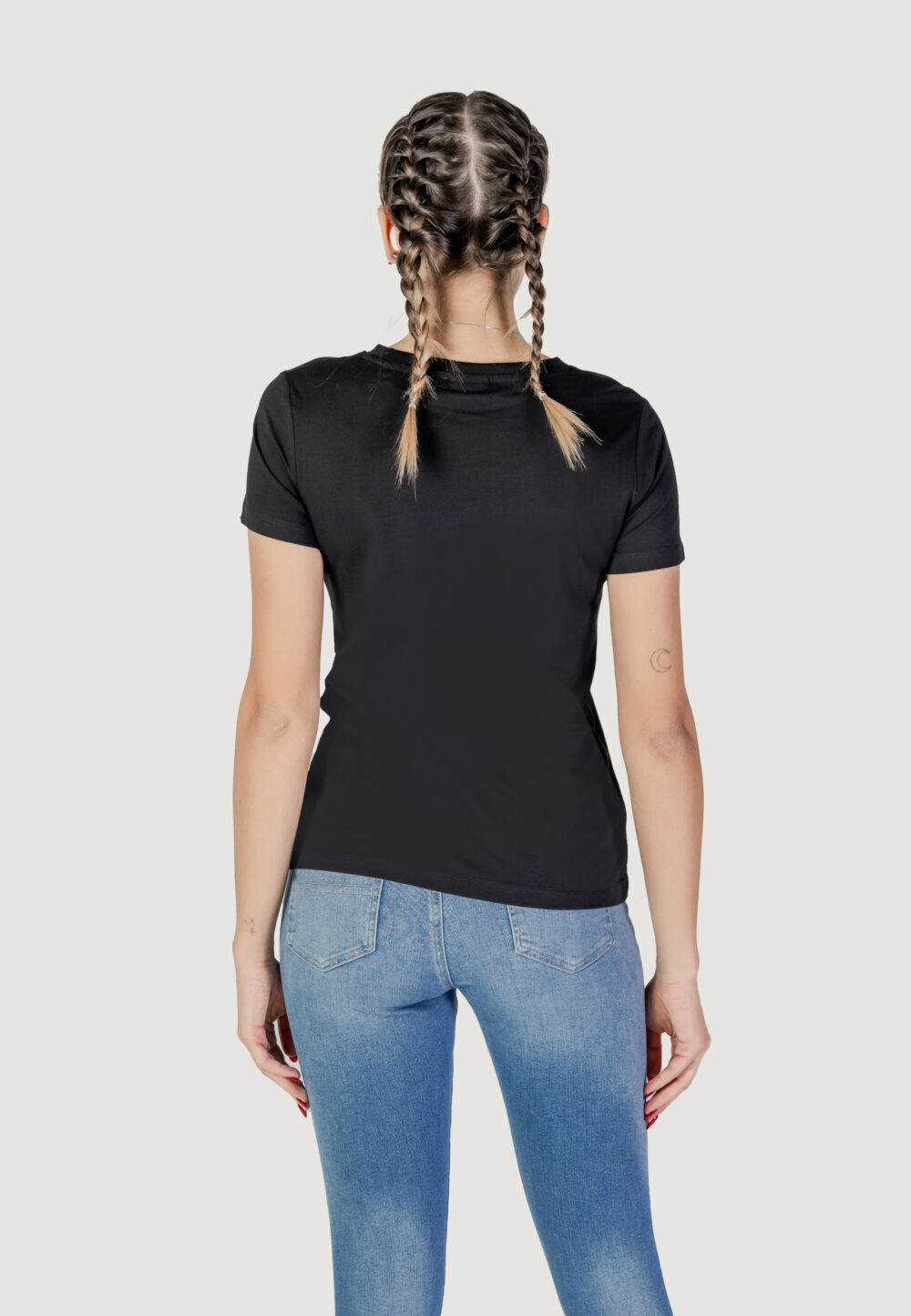 T-shirt Guess MARGOT SS Nero - Foto 4