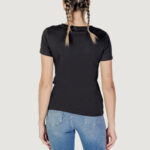 T-shirt Guess MARGOT SS Nero - Foto 4