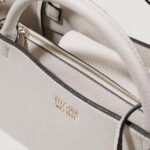 Borsa Guess BRENTON BUCKET Panna - Foto 5