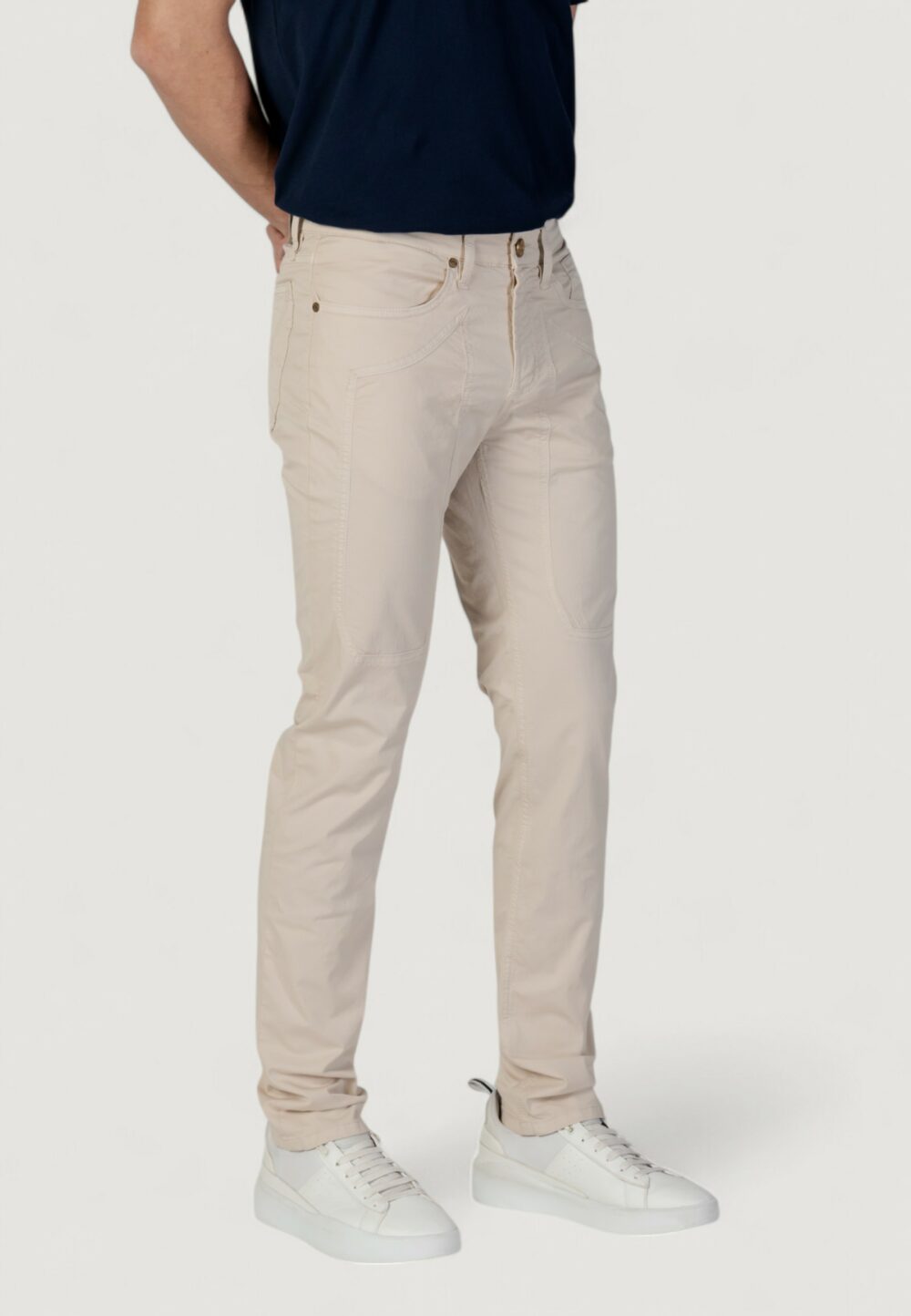 Pantaloni slim Jeckerson JOHN 5 TASCHE TOPPA Beige chiaro - Foto 3