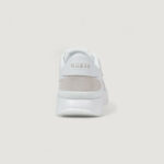 Sneakers Guess VINSA3 Bianco - Foto 5