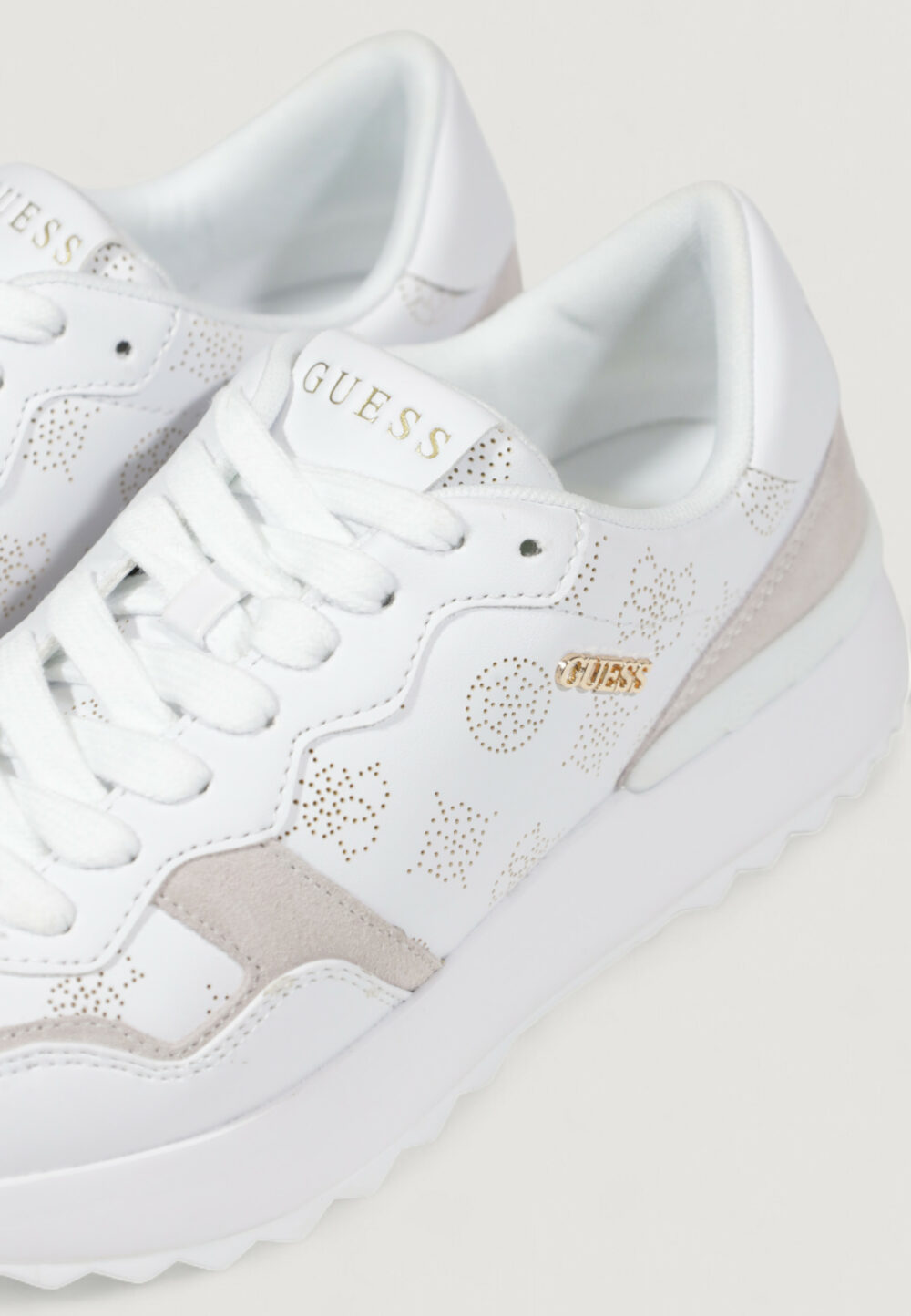 Sneakers Guess VINSA3 Bianco - Foto 2