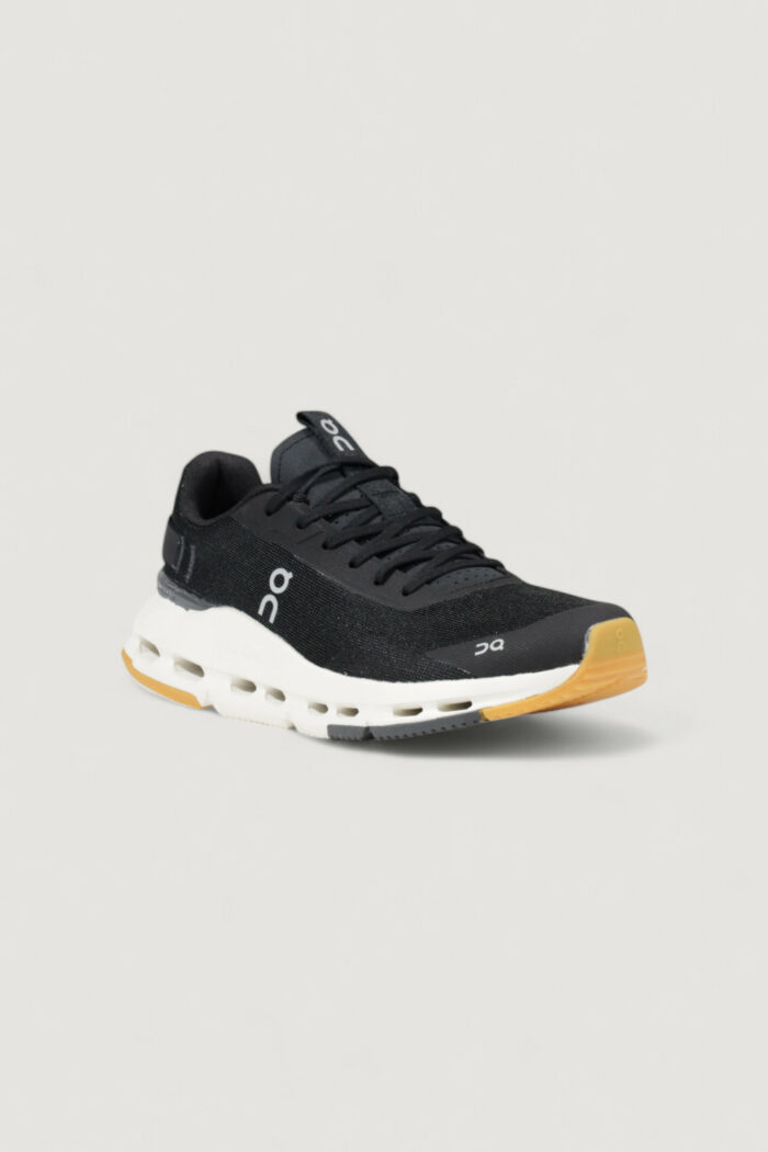 Sneakers On Running CLOUDNOVA FORM 2 Black-White