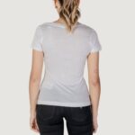 T-shirt Guess VN SS LIGHT BASIC Bianco - Foto 2