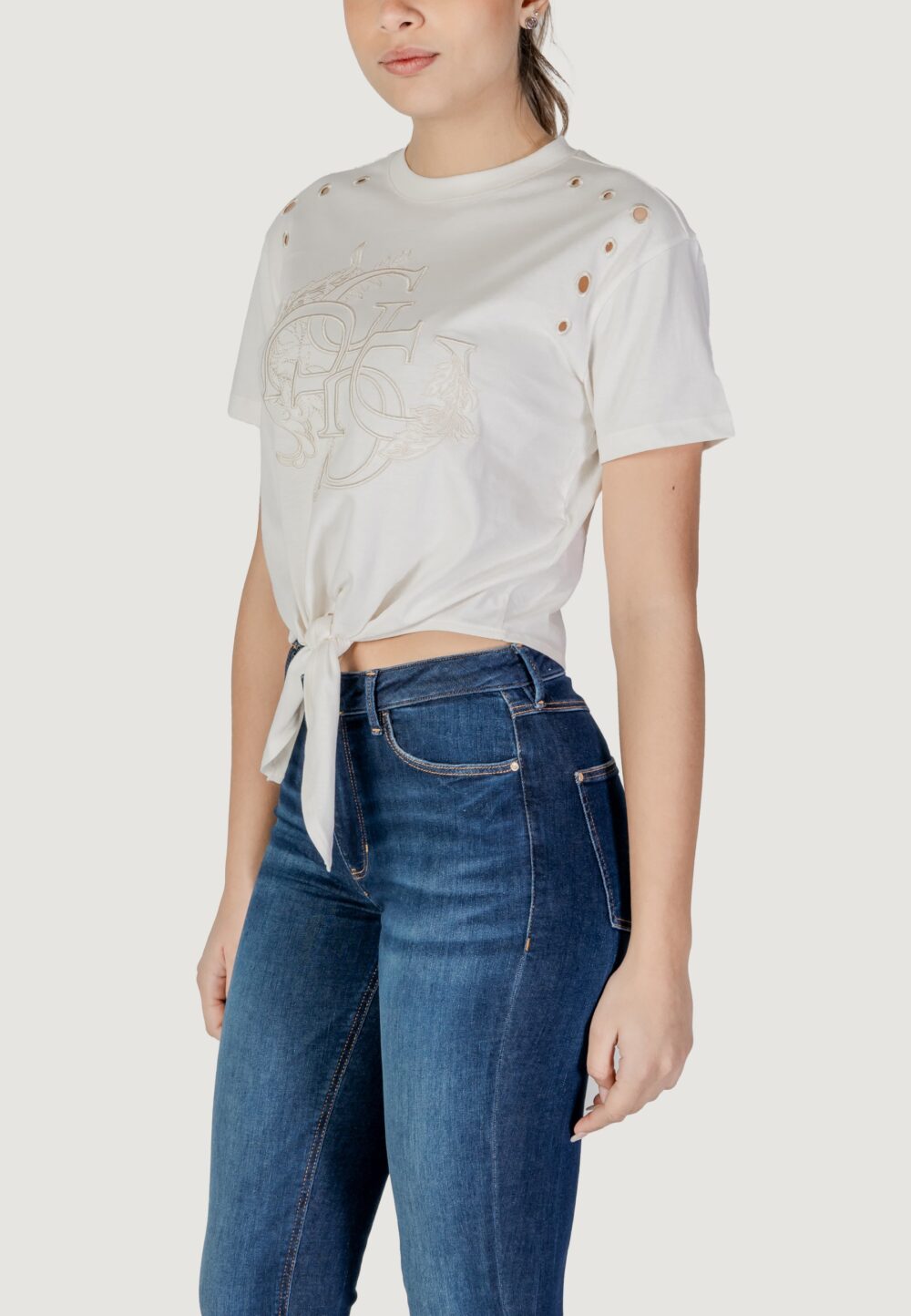 T-shirt Guess CN SS EYELET TONE ON Crema - Foto 4