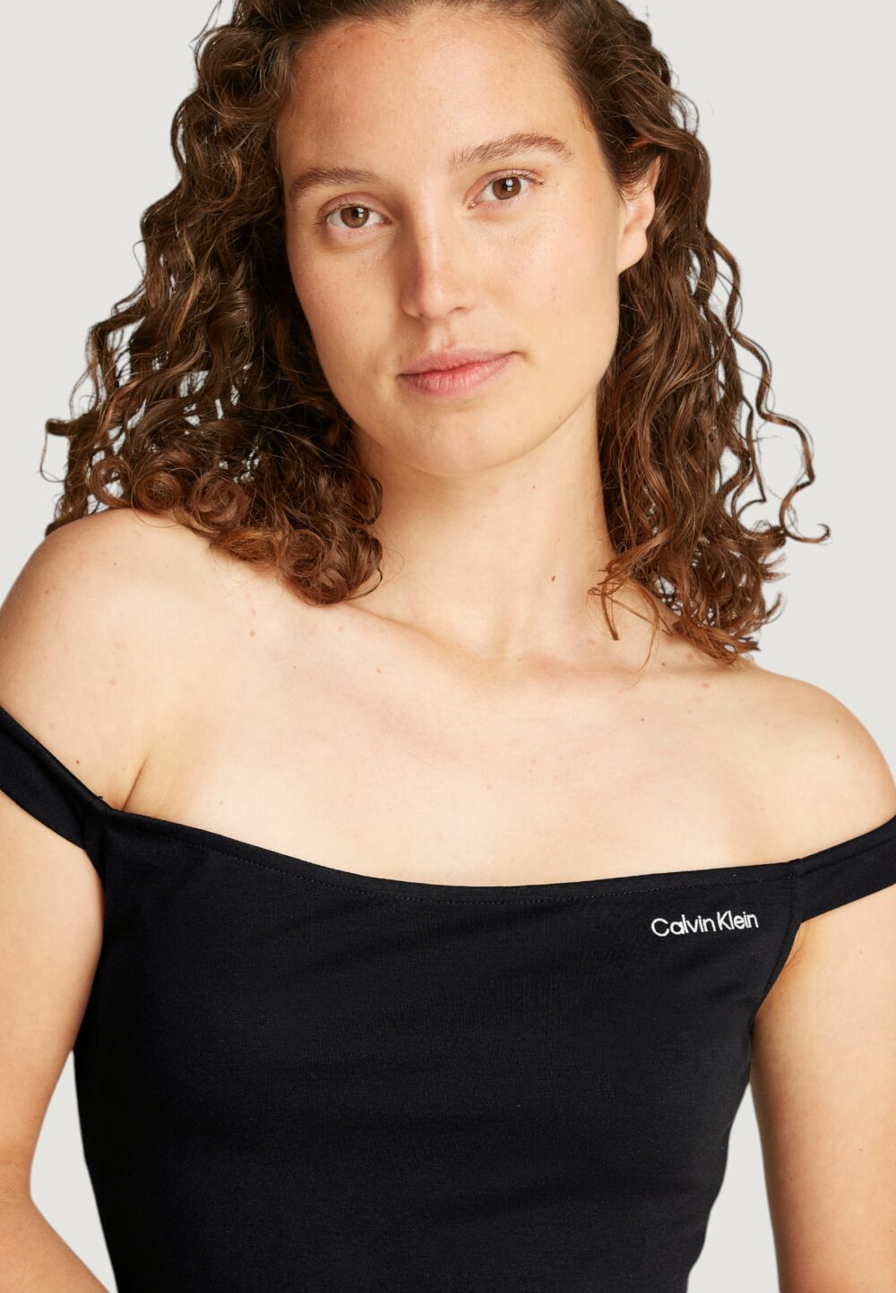 Vestito corto Calvin Klein Jeans LOGO MILANO BARDOT Nero - Foto 4