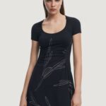 Vestito lungo Desigual VEST_BUCAREST Nero - Foto 3