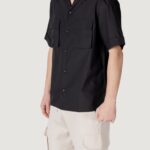 Camicia manica corta Antony Morato GRANADA RELAXED FIT WITH LOGOED METAL BADGE Nero - Foto 4