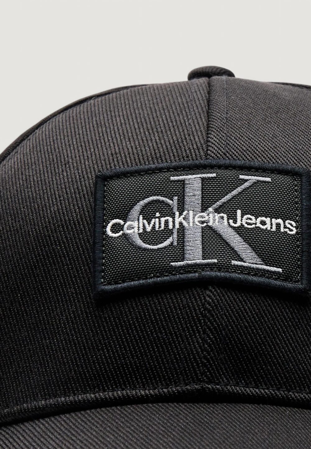 Cappello con visiera Calvin Klein Jeans MONO LOGO PATCH WARM Nero - Foto 2