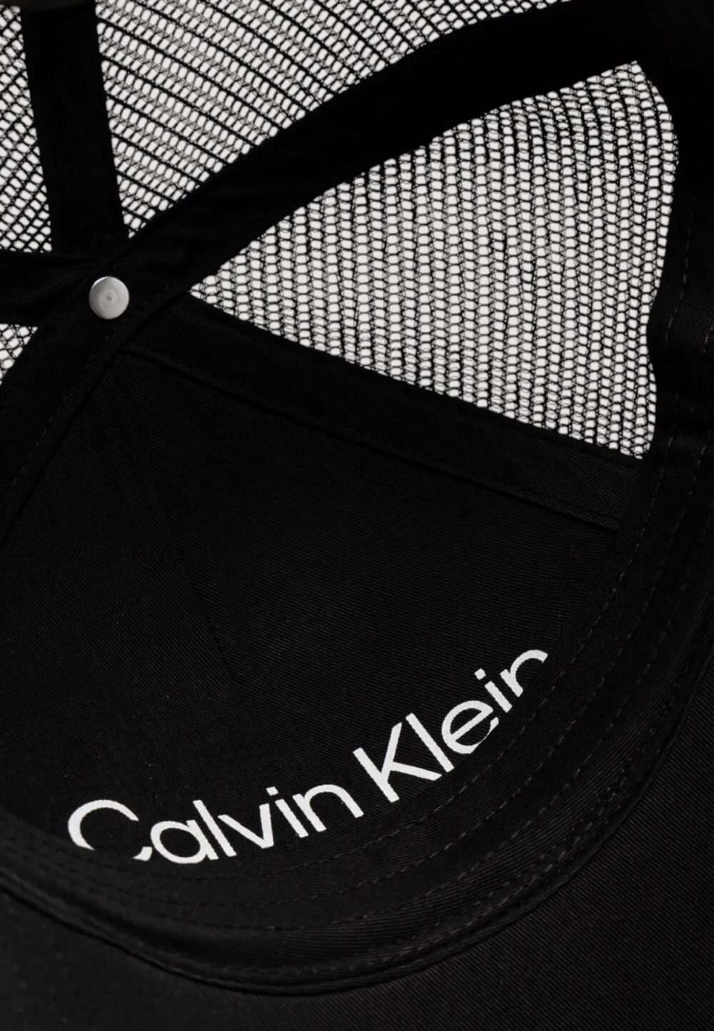 Cappello con visiera Calvin Klein CK MUST TRUCKER Nero - Foto 4