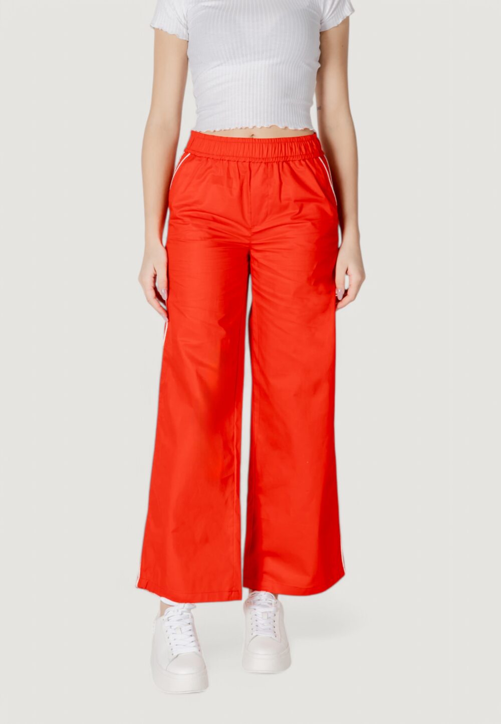 Pantaloni a palazzo Only Onlzora Mw Pull-Up Piping Pant Pnt Rosso - Foto 2