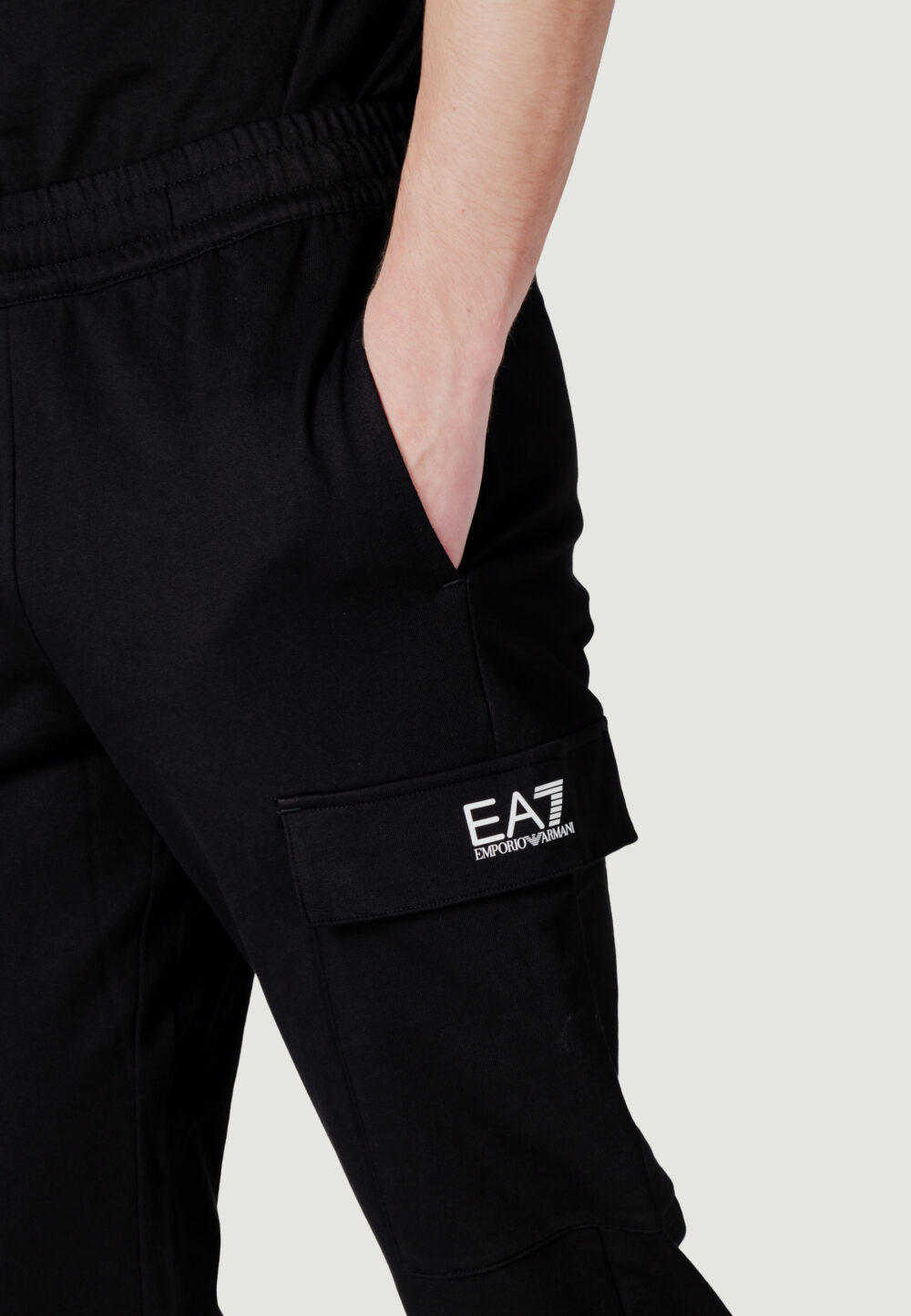 Pantaloni sportivi EA7  Nero - Foto 5