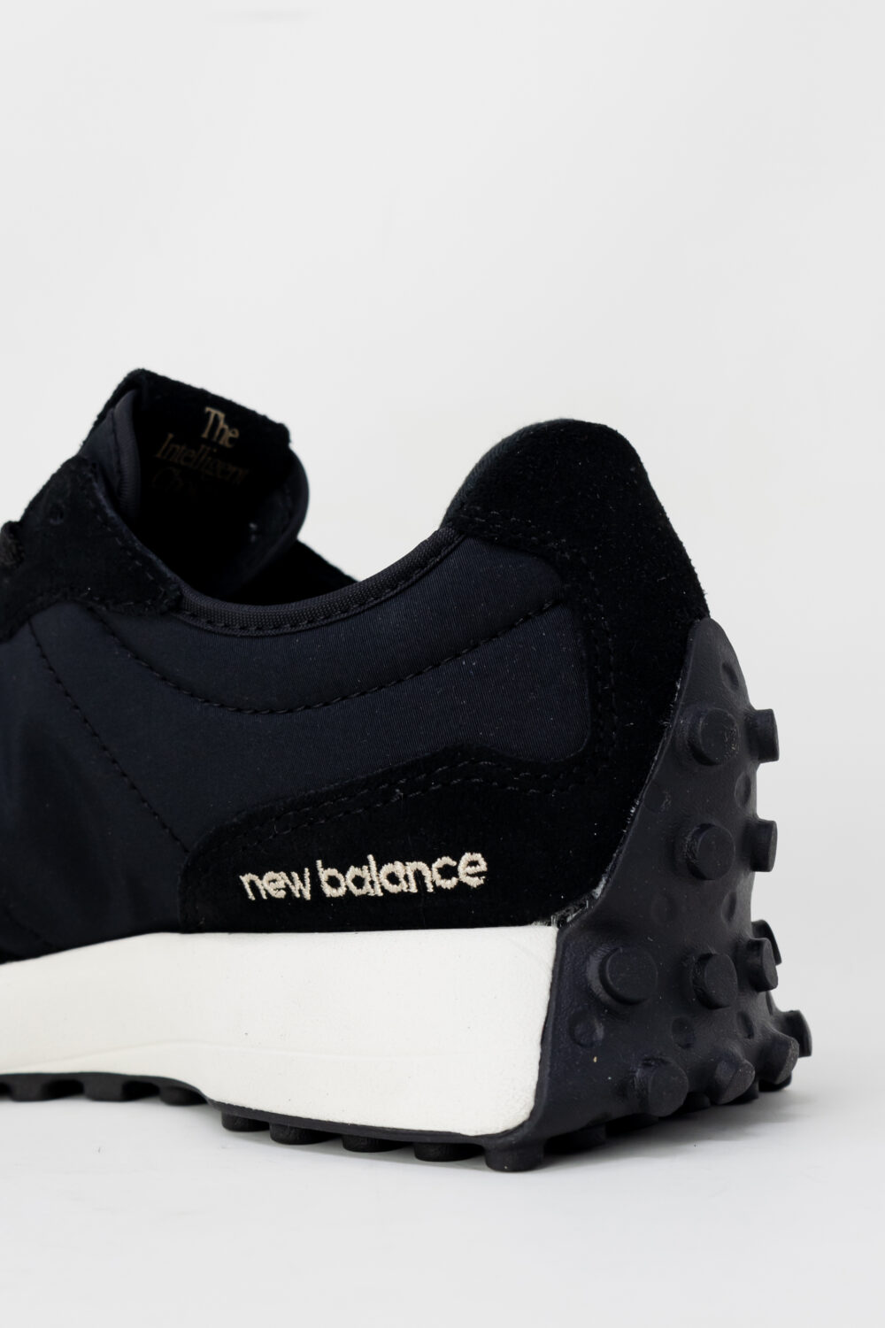 Sneakers New Balance 327 Nero - Foto 5