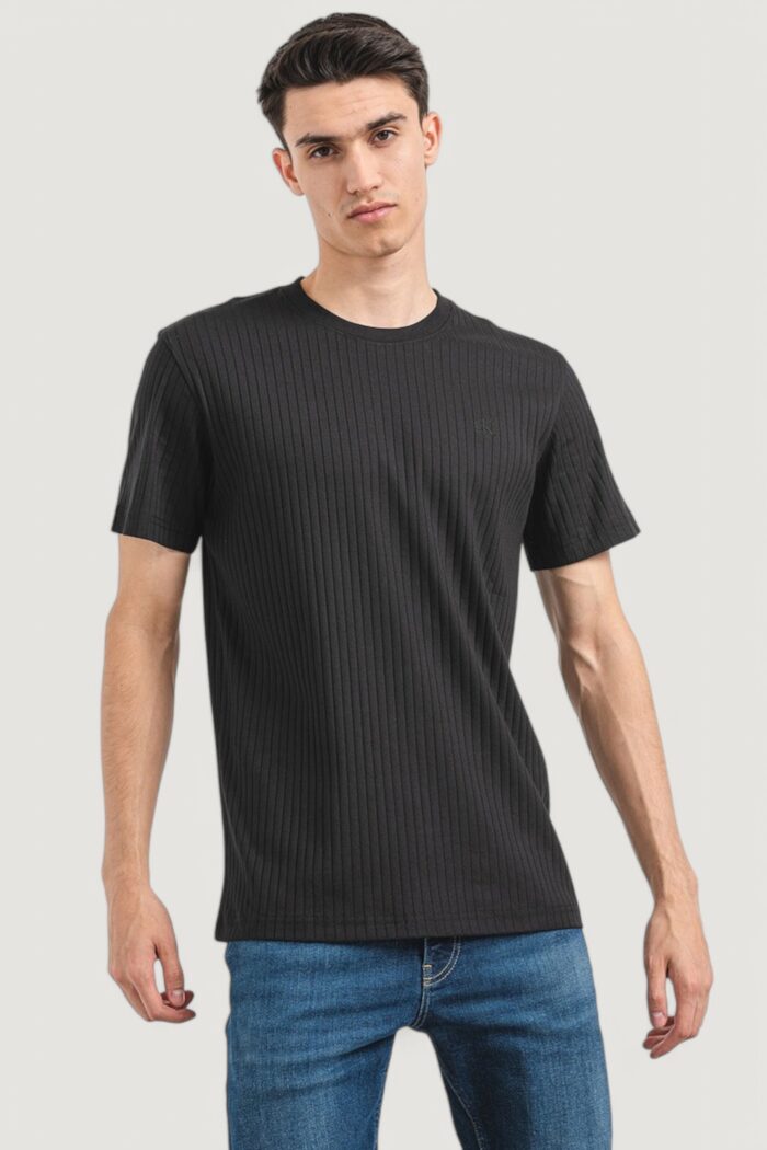 T-shirt Calvin Klein LINEAR QUILTED TEE Nero