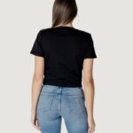 T-shirt Guess CN SS CROPPED WASHED Nero - Foto 4