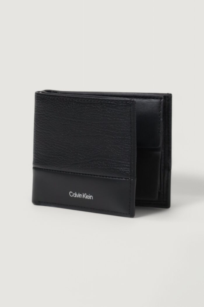 Portafoglio con portamonete Calvin Klein SUBTLE MIX BIFOLD 5CC W/COIN Nero – K50K512858