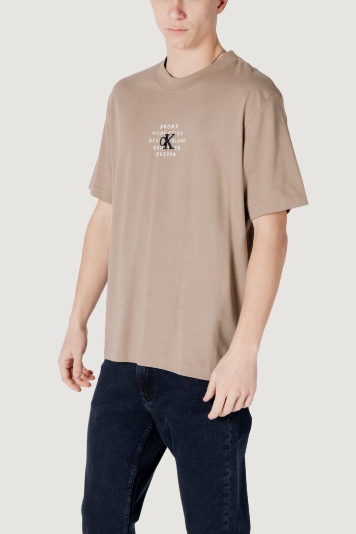 T-shirt Calvin Klein NYC STAMP GRAPHIC TE Beige