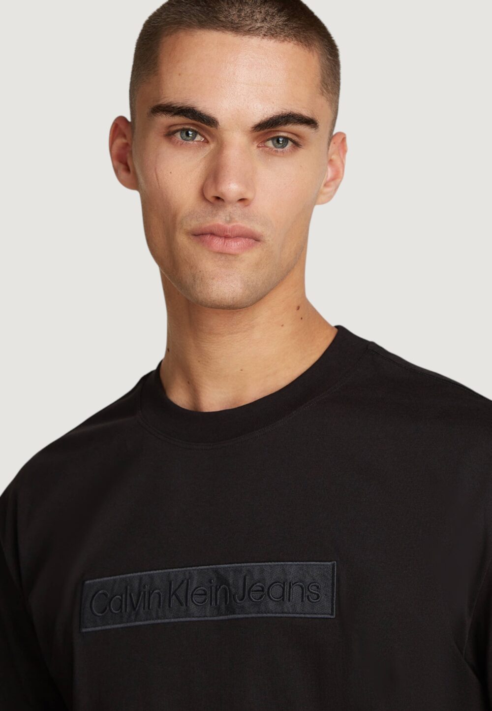 T-shirt Calvin Klein Jeans EMBROIDERED BOX TEE Nero - Foto 3