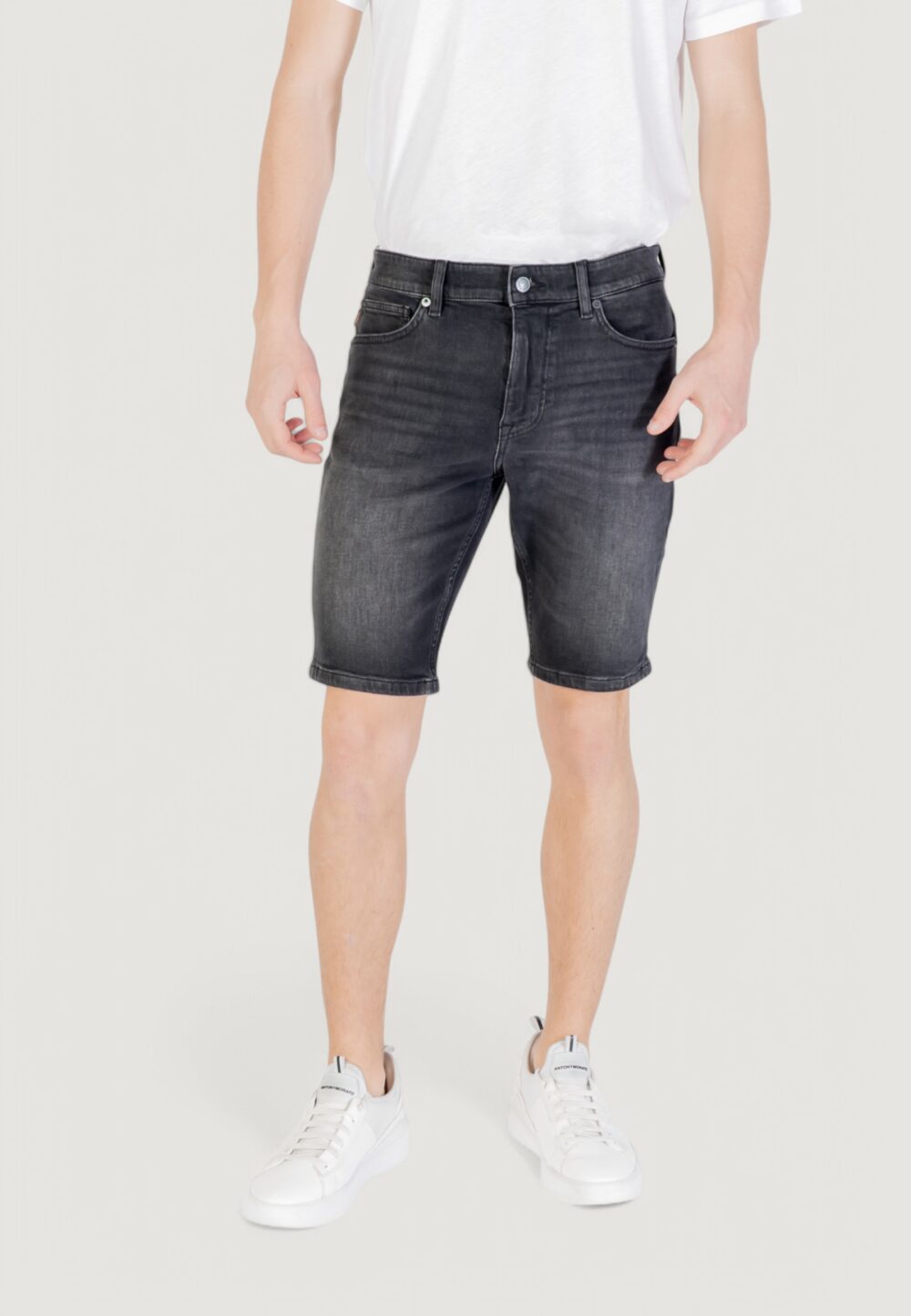 Bermuda Boss Delaware Shorts BO 10269809 01 Nero - Foto 1