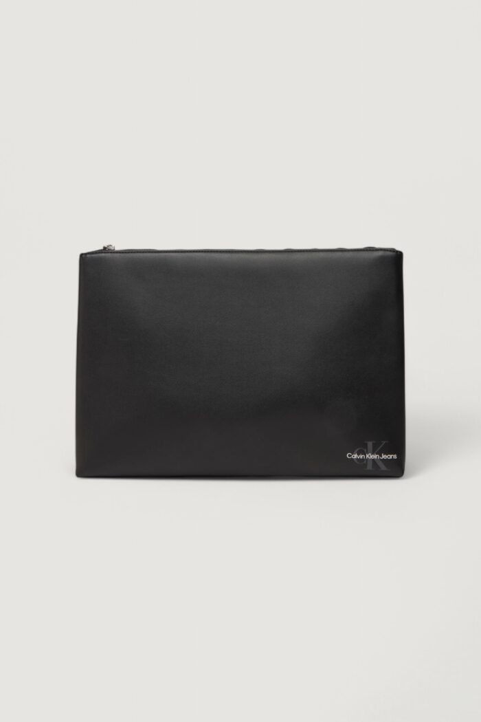Borsa Calvin Klein MONO LOGO ZIP POUCH PU Nero