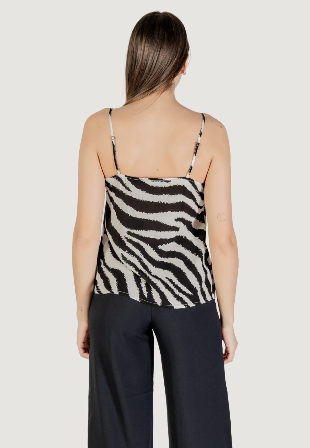 Canotta Vero Moda Vmeasy Joy V-Neck Singlet Wvn Ga Black-White - Foto 4