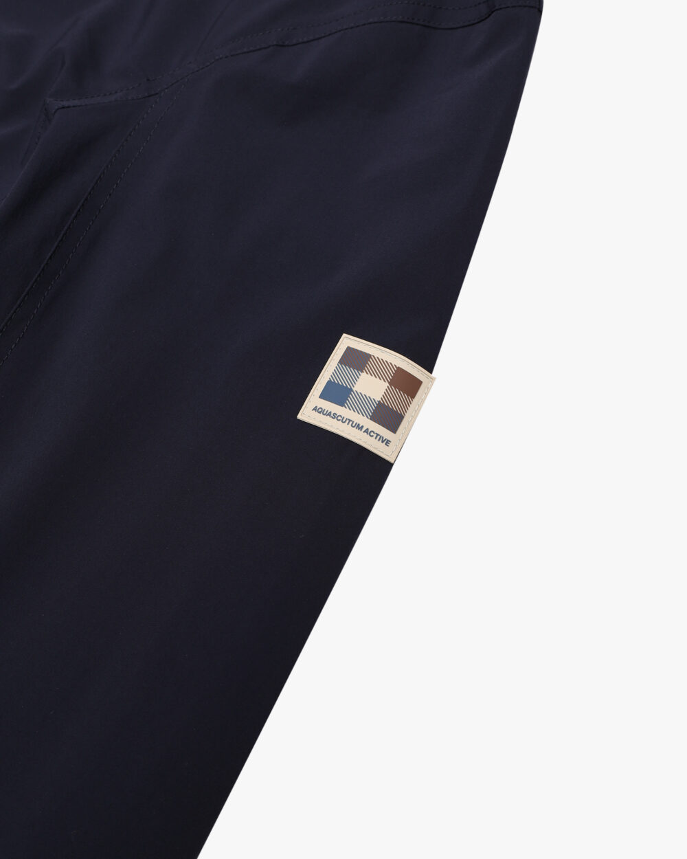 Giacchetto Aquascutum HOODED STRETCH WINDBREAKER Blue scuro - Foto 5