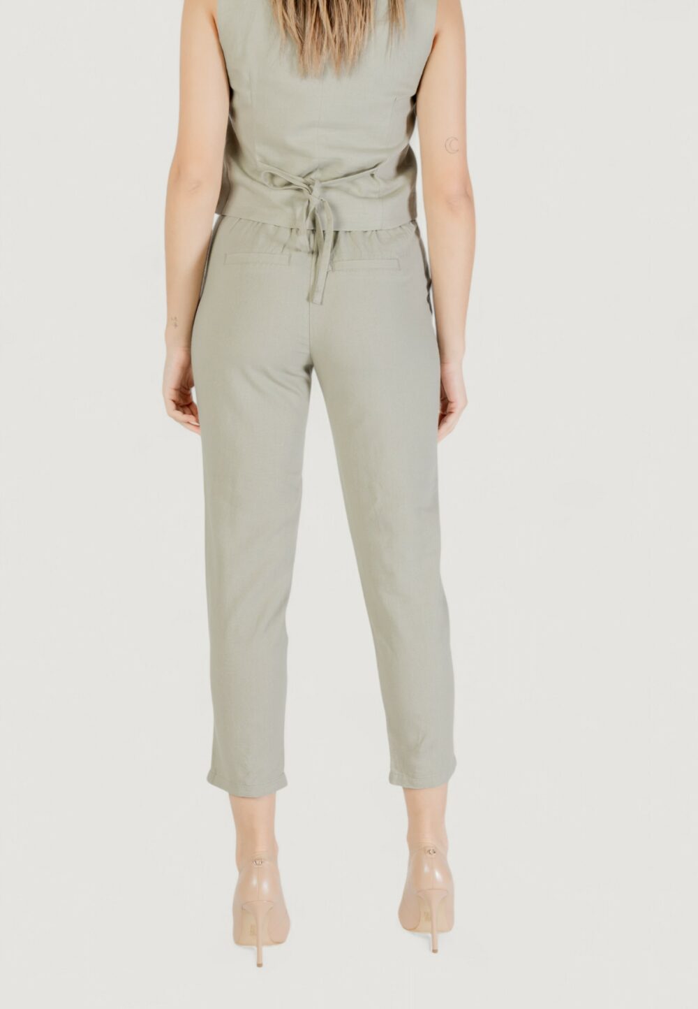 Pantaloni regular Only ONLCARO-POPTRASH EASY LINEN BL PNT NOOS VERDE SALVIA - Foto 4