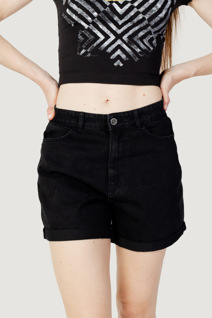Shorts Only VEGA HW MOM SHORTS NOOS Nero