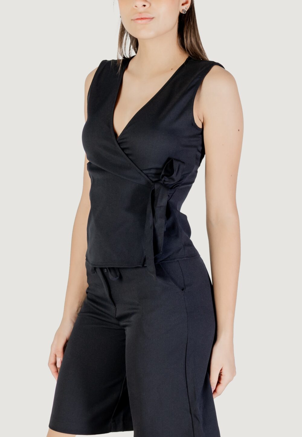 Top Jacqueline de Yong Jdynina S/L Wrap Top Wvn Nero - Foto 1